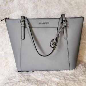 ♦️Michael Kors Handbag♦️